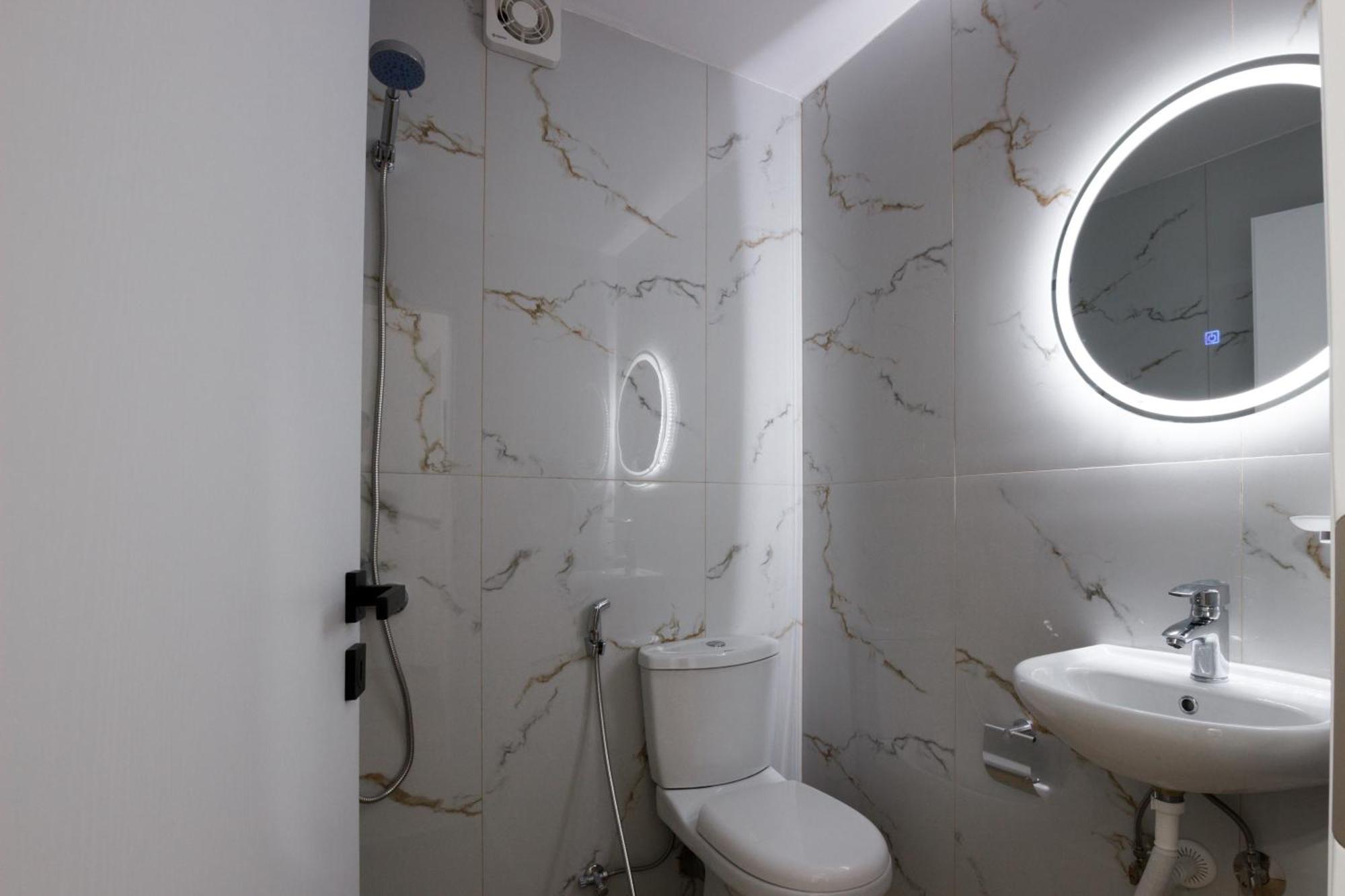 Vila Agimi 65 Gjirokaster Luaran gambar